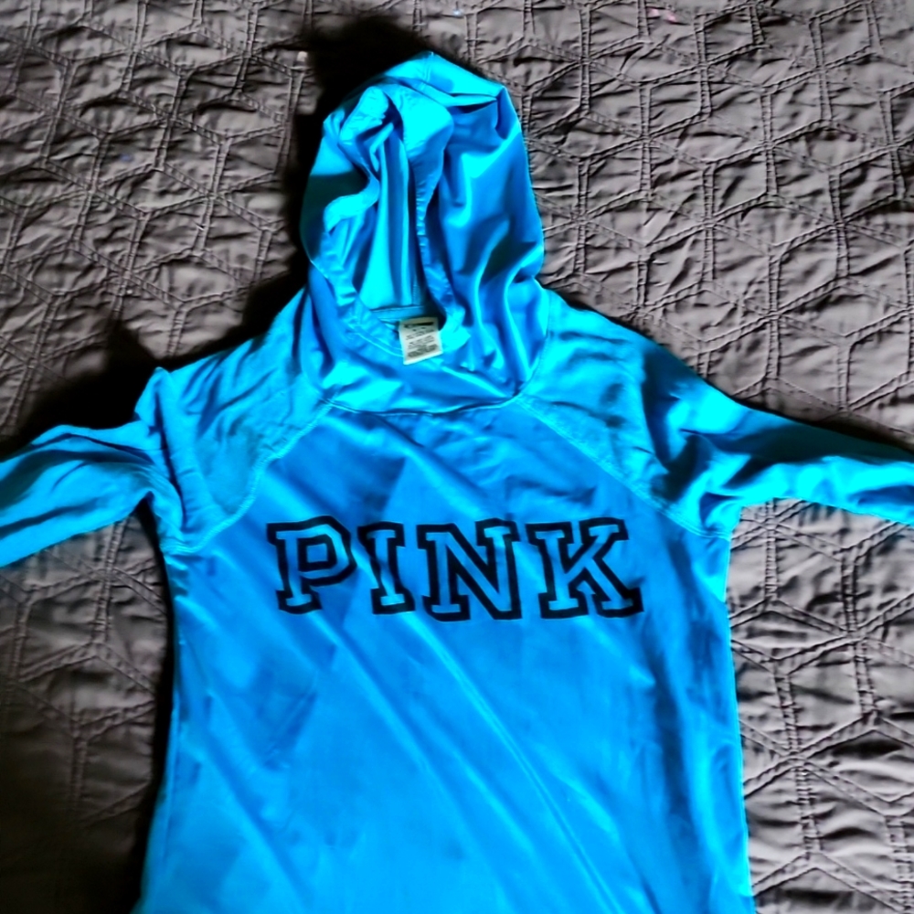 Pink long sleeved hooded lightweight t
